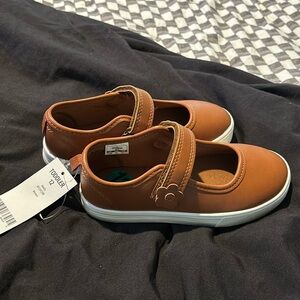 Oshkosh Bgosh, size 12, brown doll baby shoes